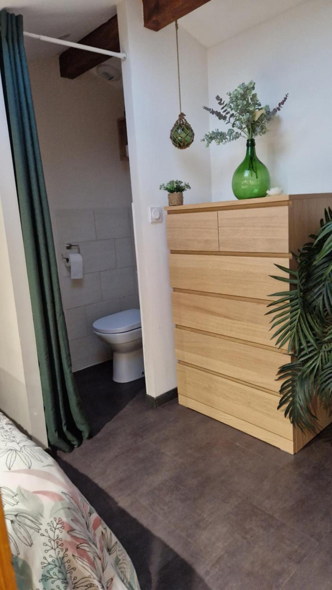 Appartement Pour 4 Avec Terrasse Chanos-Curson Exterior foto